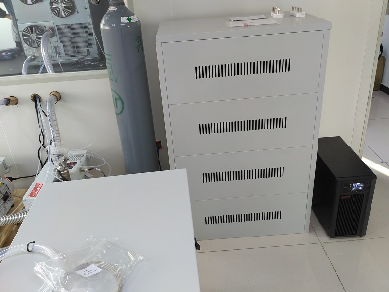 北京大學實驗室配置山特UPS電源C10KS